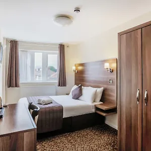 Hotel Regent Excel, London