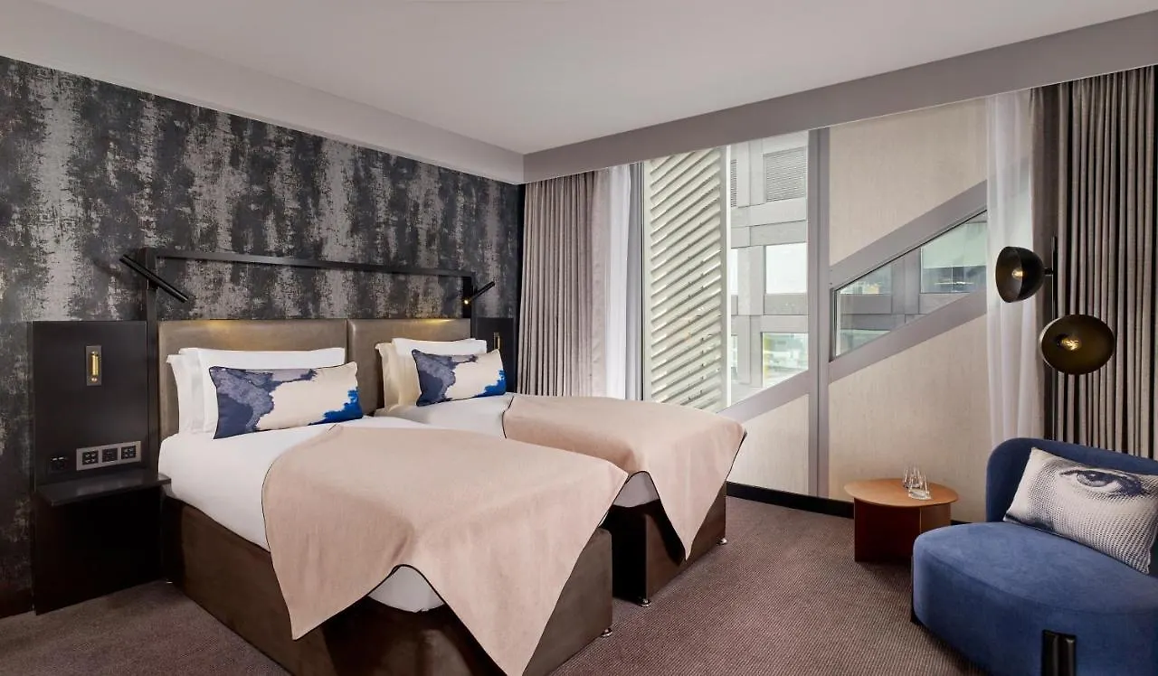 Montcalm East, Autograph Collection Hotel London