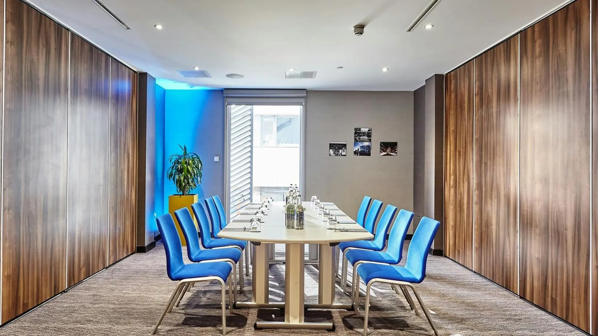 Montcalm East, Autograph Collection Hotel London