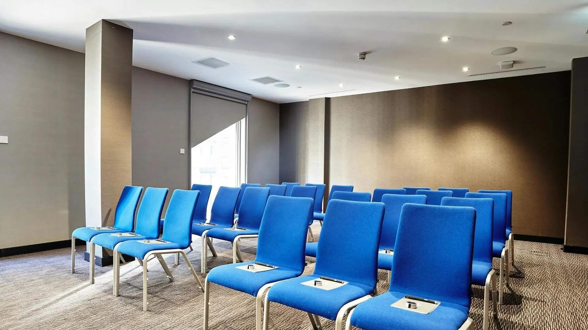 *****  Montcalm East, Autograph Collection Hotel London United Kingdom