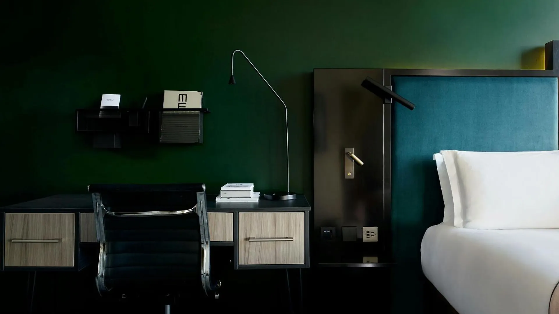 Montcalm East, Autograph Collection Hotel London 5*,