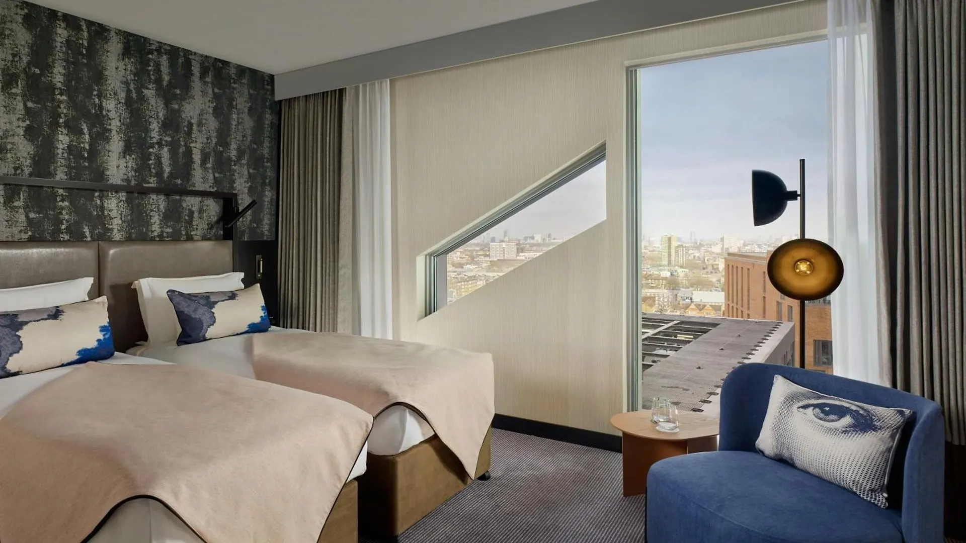 *****  Montcalm East, Autograph Collection Hotel London United Kingdom